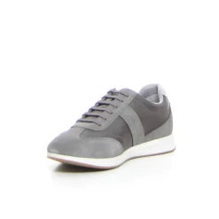 Avery stringata sportiva GEOX