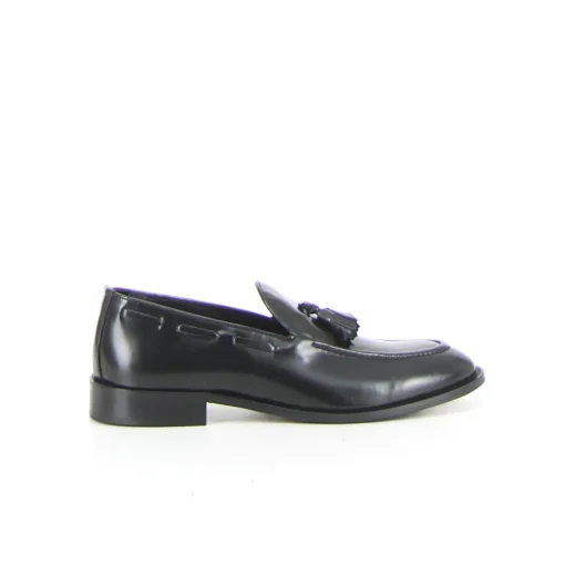Mocassino con nappine FRAU