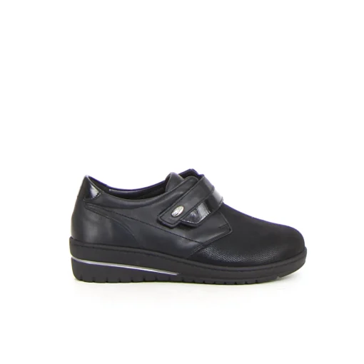 Nile scarpa con strappi GRUNLAND