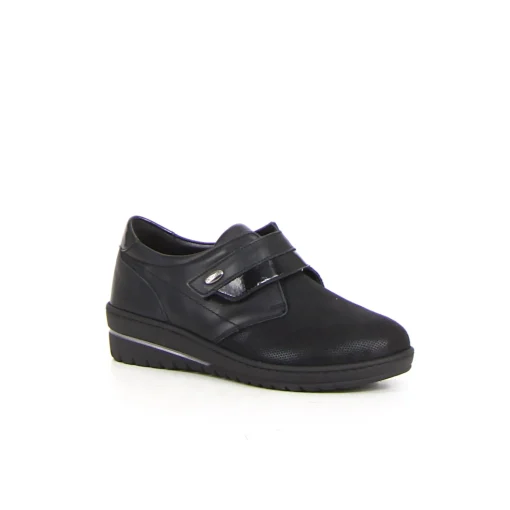 Nile scarpa con strappi GRUNLAND