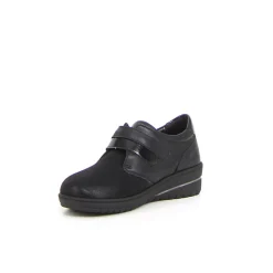 Nile scarpa con strappi GRUNLAND
