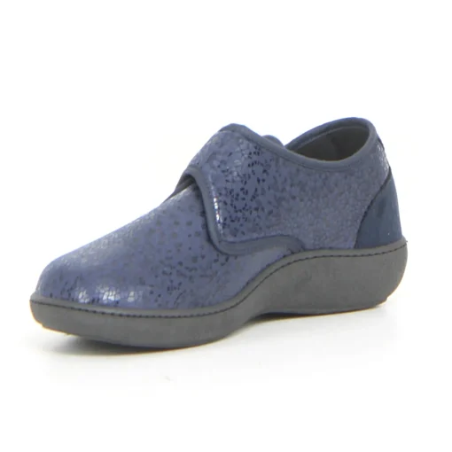 Scarpa chiusa comfort EMANUELA