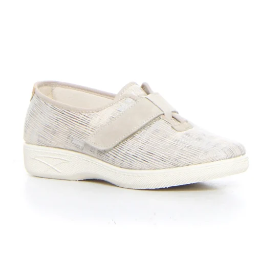 Scarpa con strappo EMANUELA