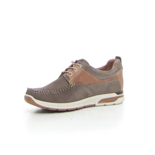 Sneaker OUT PUT