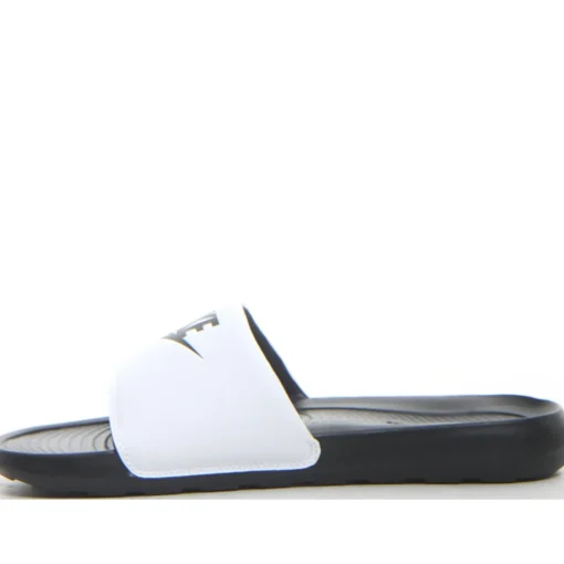 Victori One Slide ciabatta di gomma NIKE